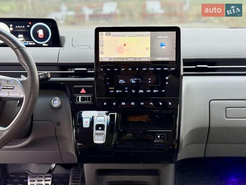 Мінівен Hyundai Staria 2022 в Дніпрі