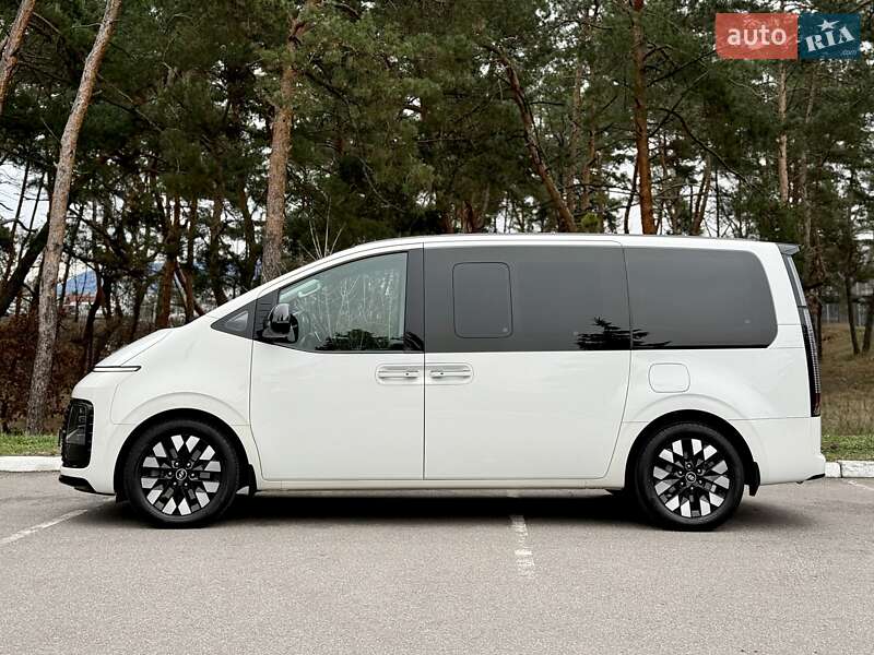 Мінівен Hyundai Staria 2021 в Києві фото 9 Мінівен Hyundai Staria 2021 в Києві
