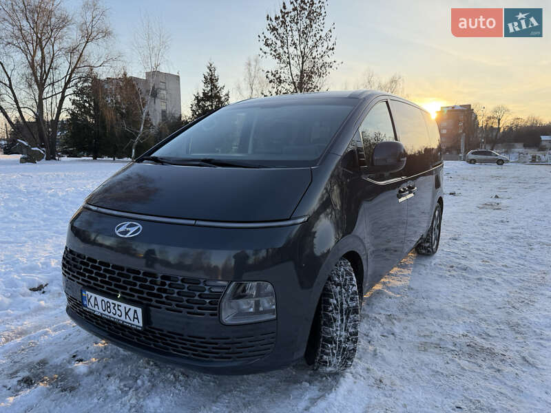 Мінівен Hyundai Staria 2021 в Чернігові