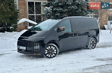 Минивэн Hyundai Staria 2023 в Киеве