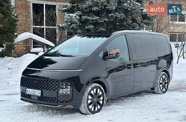 Мінівен Hyundai Staria 2023 в Києві