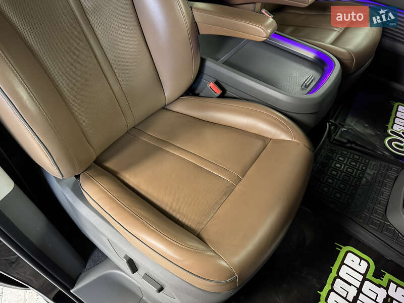 Минивэн Hyundai Staria 2022 в Киеве