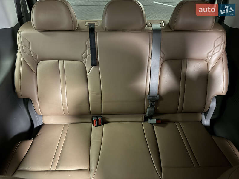 Минивэн Hyundai Staria 2022 в Киеве