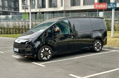 Минивэн Hyundai Staria 2023 в Киеве