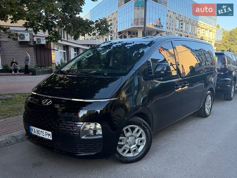 Hyundai Staria 2022