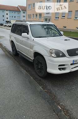 Позашляховик / Кросовер Hyundai Terracan 2001 в 