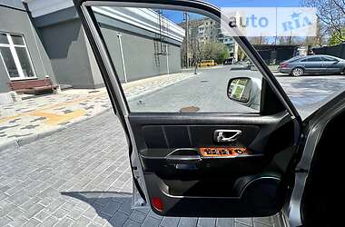 Внедорожник / Кроссовер Hyundai Terracan 2003 в 