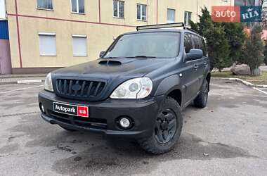 Позашляховик / Кросовер Hyundai Terracan 2004 в Запоріжжі