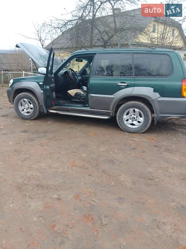 Внедорожник / Кроссовер Hyundai Terracan 2002 в Вишневце
