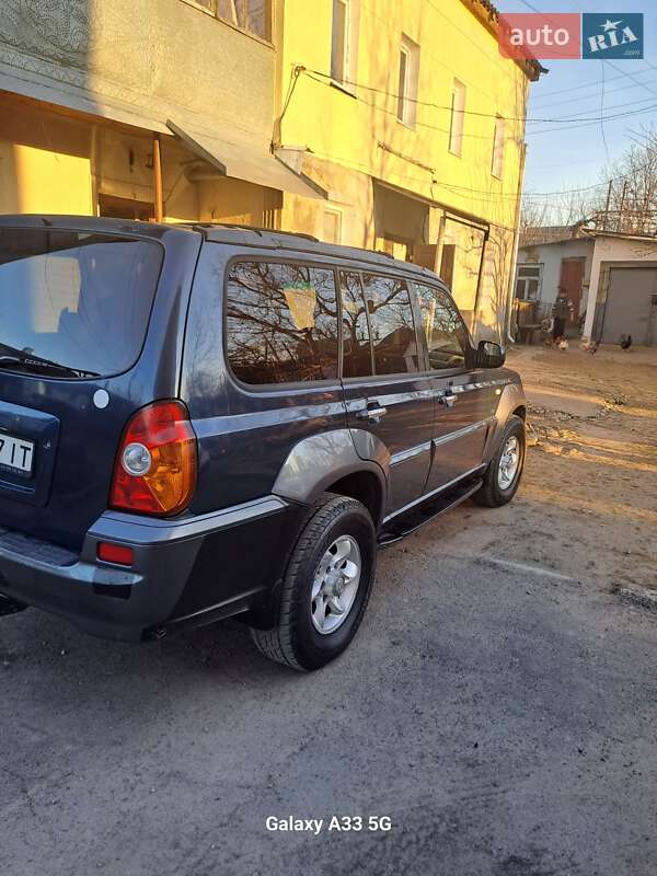 Внедорожник / Кроссовер Hyundai Terracan 2002 в Могилев-Подольске
