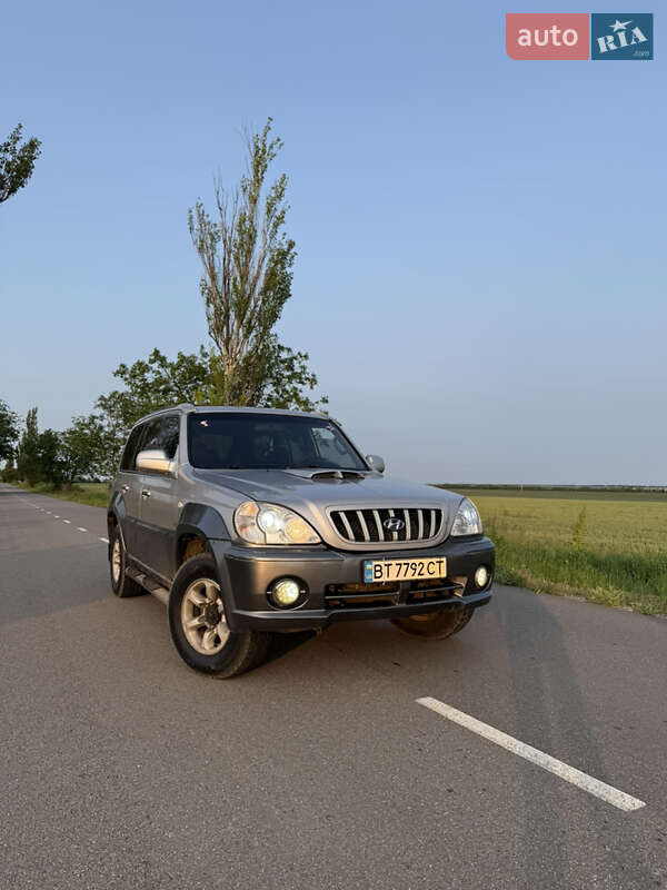 Внедорожник / Кроссовер Hyundai Terracan 2003 в Бобринце