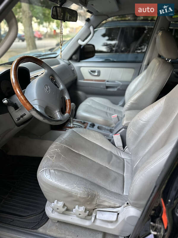 Внедорожник / Кроссовер Hyundai Terracan 2005 в Кривом Роге фото 10 Внедорожник / Кроссовер Hyundai Terracan 2005 в Кривом Роге