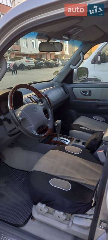 Позашляховик / Кросовер Hyundai Terracan 2004 в Тернополі