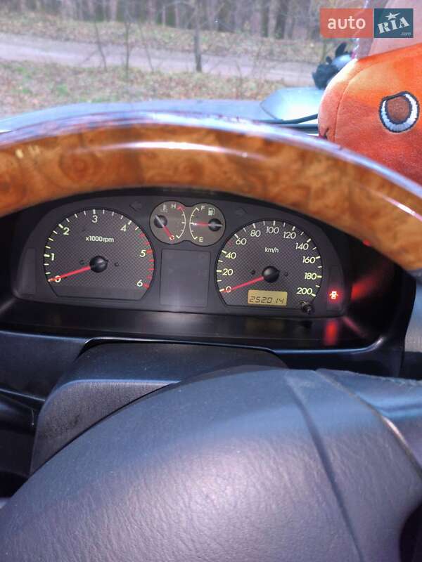 Внедорожник / Кроссовер Hyundai Terracan 2004 в Изюме фото 12 Внедорожник / Кроссовер Hyundai Terracan 2004 в Изюме