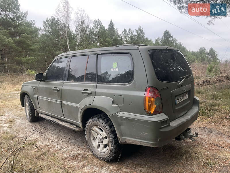 Внедорожник / Кроссовер Hyundai Terracan 2002 в Сарнах фото 5 Внедорожник / Кроссовер Hyundai Terracan 2002 в Сарнах