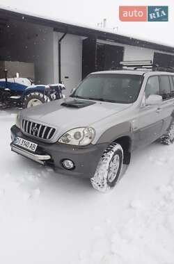 Внедорожник / Кроссовер Hyundai Terracan 2002 в Почаеве