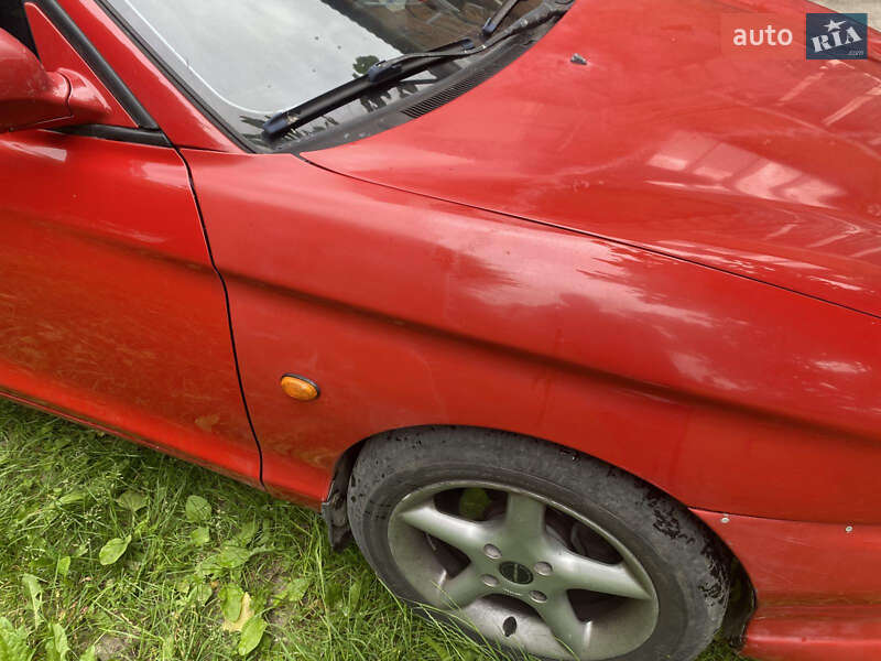 Купе Hyundai Tiburon 1996 в Кропивницком