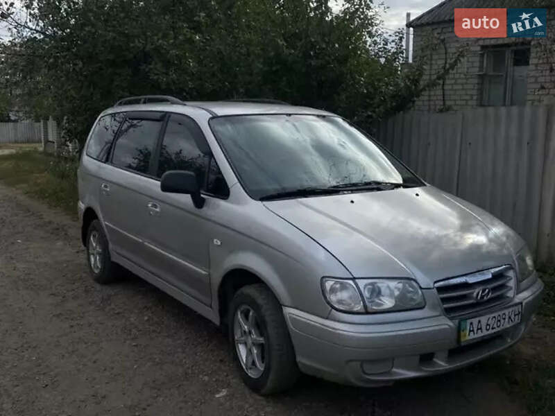 Мінівен Hyundai Trajet 2004 в Горішніх Плавнях