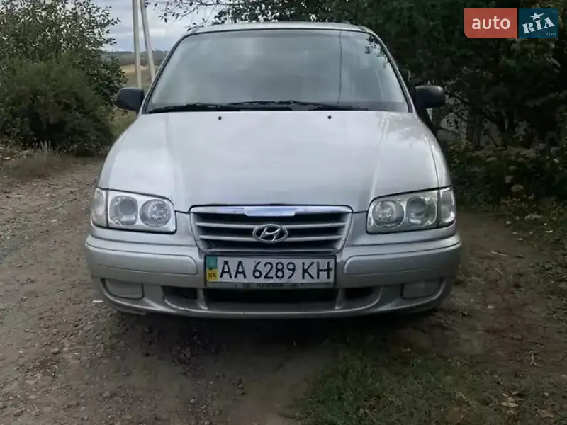 Hyundai Trajet