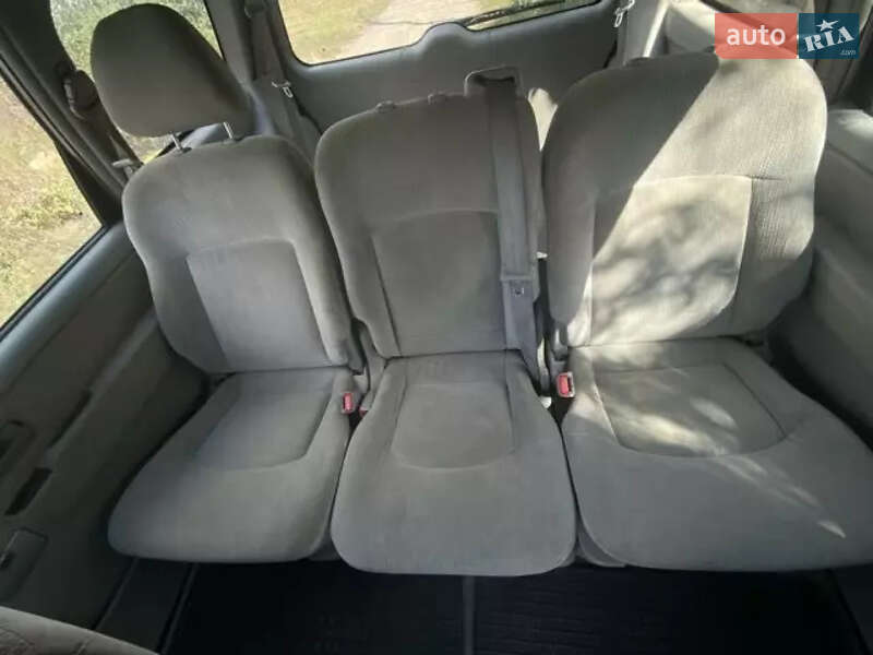 Мінівен Hyundai Trajet 2004 в Горішніх Плавнях