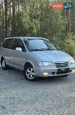 Минивэн Hyundai Trajet 2006 в 