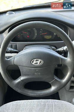 Минивэн Hyundai Trajet 2006 в 