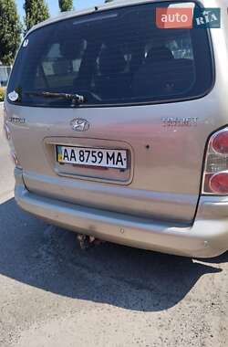Минивэн Hyundai Trajet 2005 в 