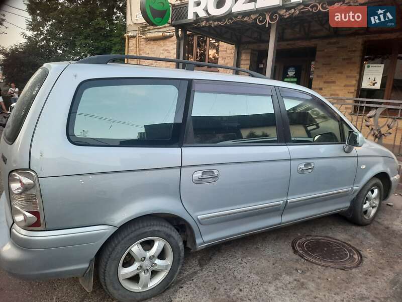 Минивэн Hyundai Trajet 2007 в Тернополе