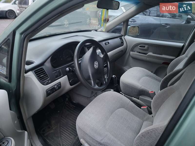 Мінівен Hyundai Trajet 2006 в Києві