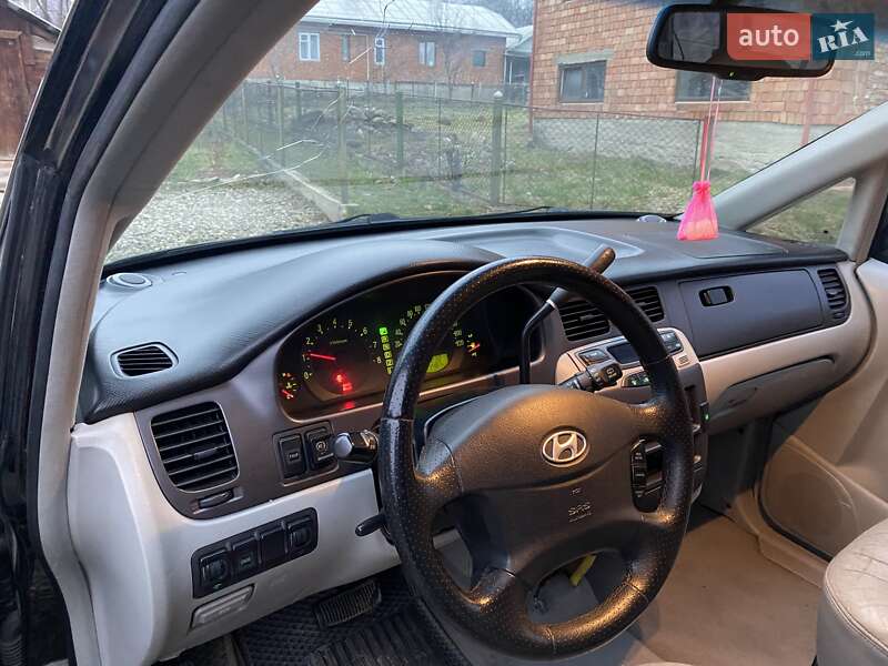 Мінівен Hyundai Trajet 2007 в Івано-Франківську