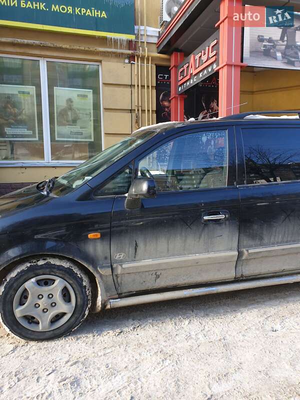 Минивэн Hyundai Trajet 2003 в Черновцах