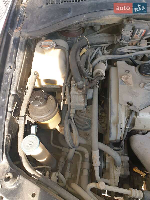 Минивэн Hyundai Trajet 2003 в Черновцах