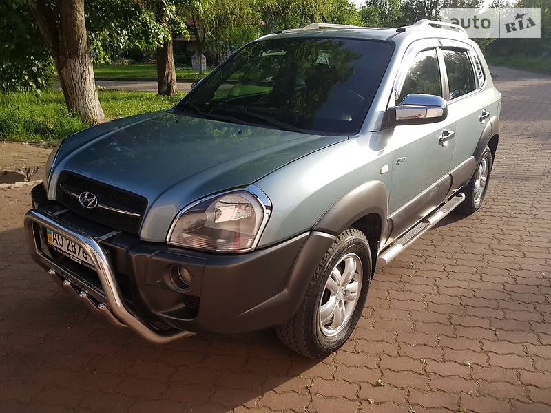 Hyundai tucson 2008. Hyundai tucson 1998. Hyundai tucson 2007. Туксон 2007 2. Машина хендай туксон 2007.