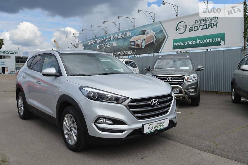 Позашляховик / Кросовер Hyundai Tucson 2016 в Києві