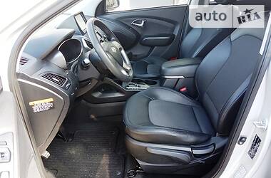 Позашляховик / Кросовер Hyundai Tucson 2011 в 