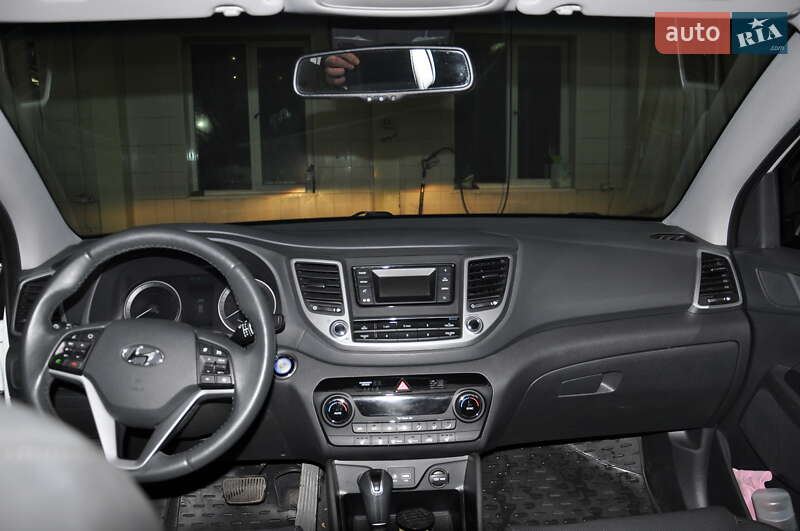 Внедорожник / Кроссовер Hyundai Tucson 2016 в Одессе