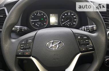 Внедорожник / Кроссовер Hyundai Tucson 2016 в Виннице