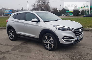 Внедорожник / Кроссовер Hyundai Tucson 2015 в Ивано-Франковске