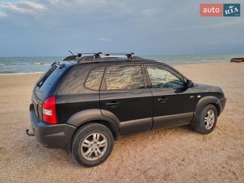 Внедорожник / Кроссовер Hyundai Tucson 2008 в Черновцах