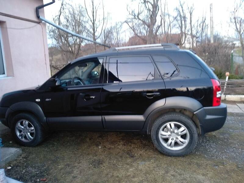 Позашляховик / Кросовер Hyundai Tucson 2008 в 