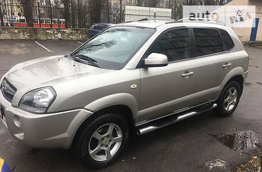 Позашляховик / Кросовер Hyundai Tucson 2008 в 