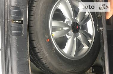 Позашляховик / Кросовер Hyundai Tucson 2008 в 
