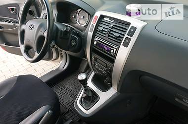 Позашляховик / Кросовер Hyundai Tucson 2008 в 