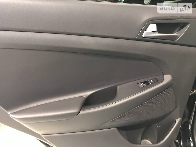 Позашляховик / Кросовер Hyundai Tucson 2015 в Одесі