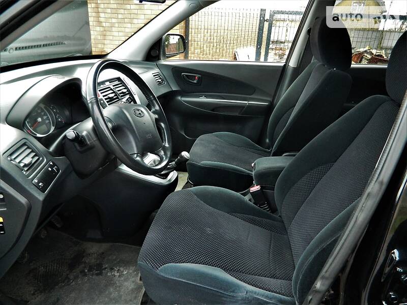 Позашляховик / Кросовер Hyundai Tucson 2006 в Рівному фото 12 Позашляховик / Кросовер Hyundai Tucson 2006 в Рівному