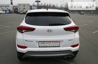 Позашляховик / Кросовер Hyundai Tucson 2015 в 