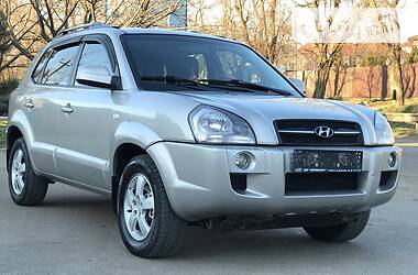 Позашляховик / Кросовер Hyundai Tucson 2009 в 
