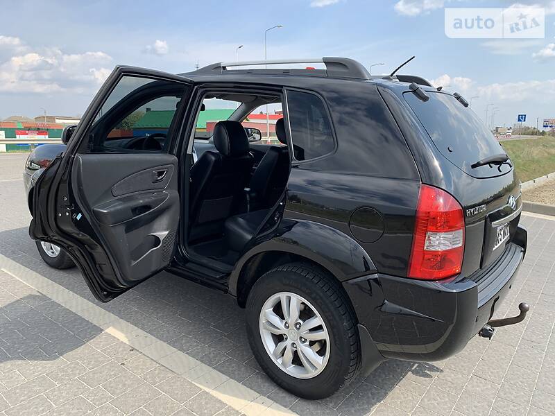 Позашляховик / Кросовер Hyundai Tucson 2008 в Стрию