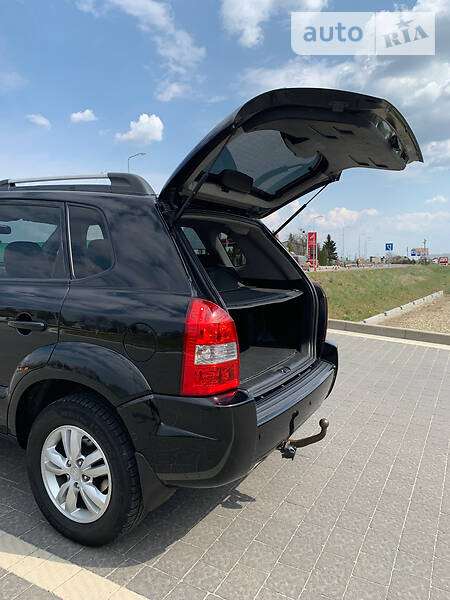 Позашляховик / Кросовер Hyundai Tucson 2008 в Стрию