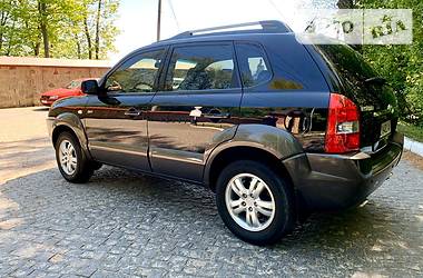Позашляховик / Кросовер Hyundai Tucson 2008 в 